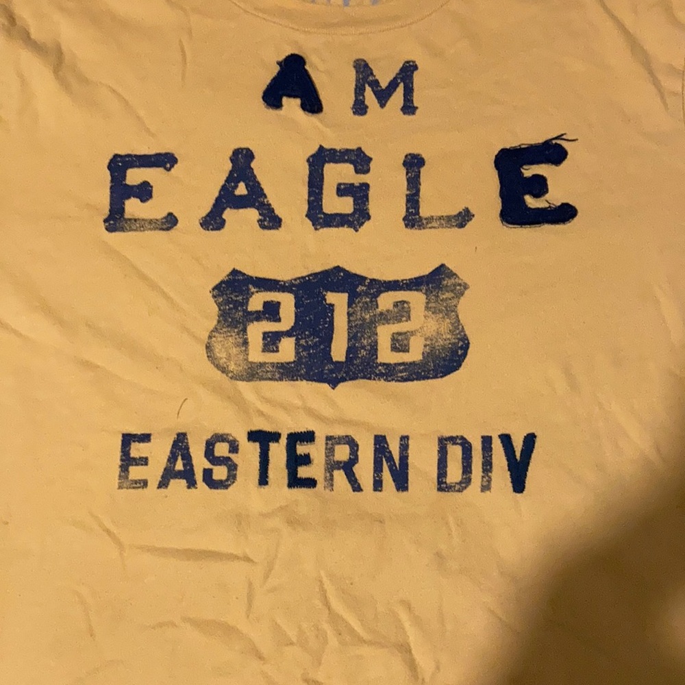 Yellow American Eagle tee